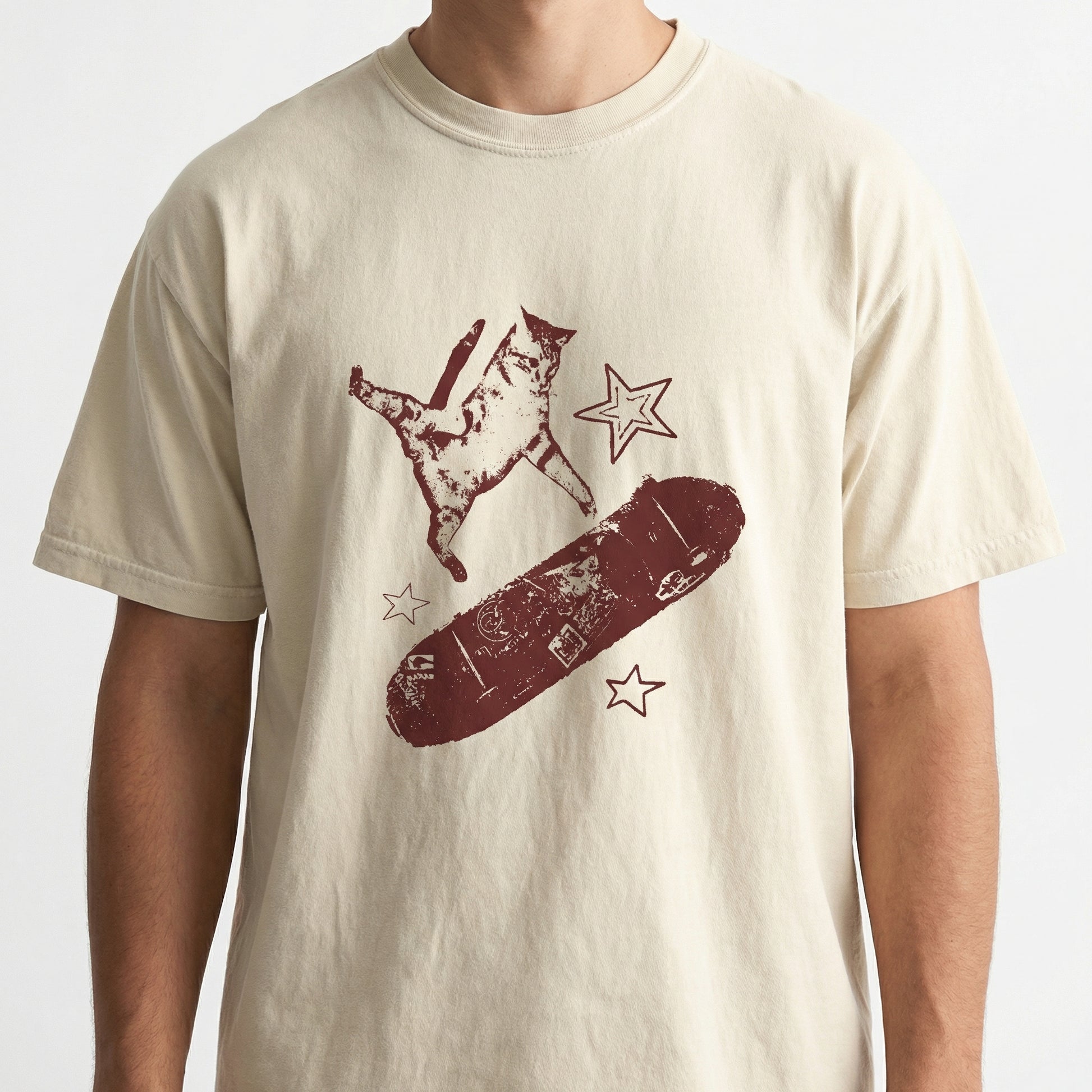 Skateboard Cat Y2K Graphic T-Shirt – 90s Aesthetic Vintage Kitten Tee – Retro Grunge Coquette
