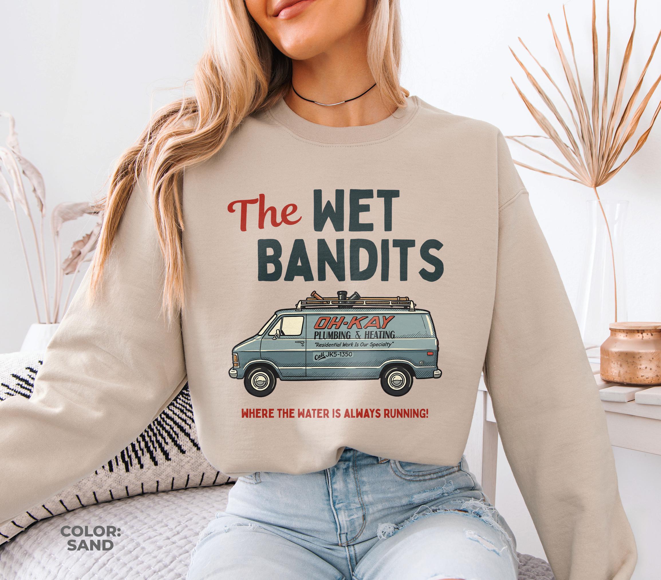 The Wet Bandits Christmas Sweatshirt – Funny Home Alone–Inspired 90s Xmas Movie Tee, Retro Holiday Gift