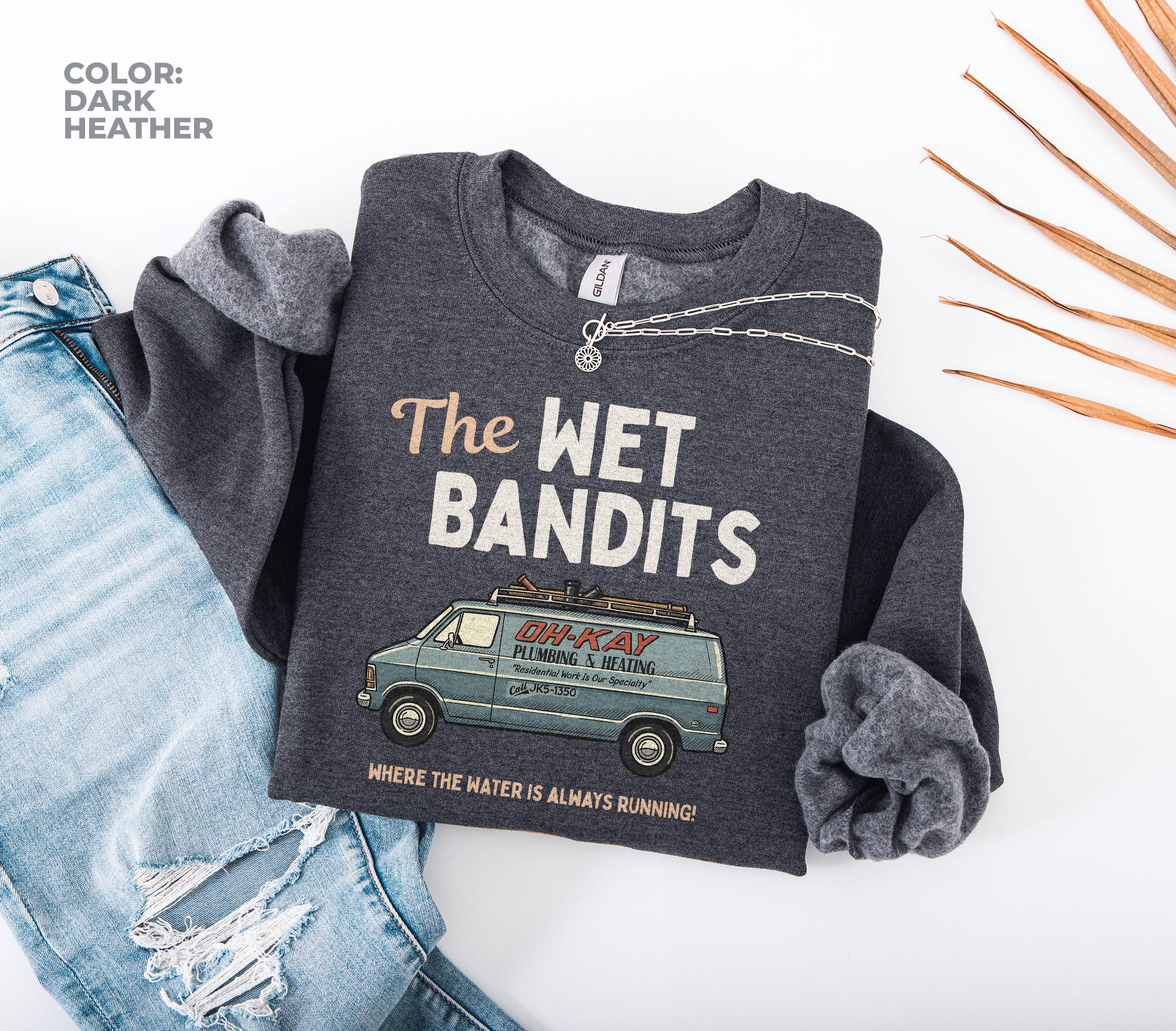 The Wet Bandits Christmas Sweatshirt – Funny Home Alone–Inspired 90s Xmas Movie Tee, Retro Holiday Gift