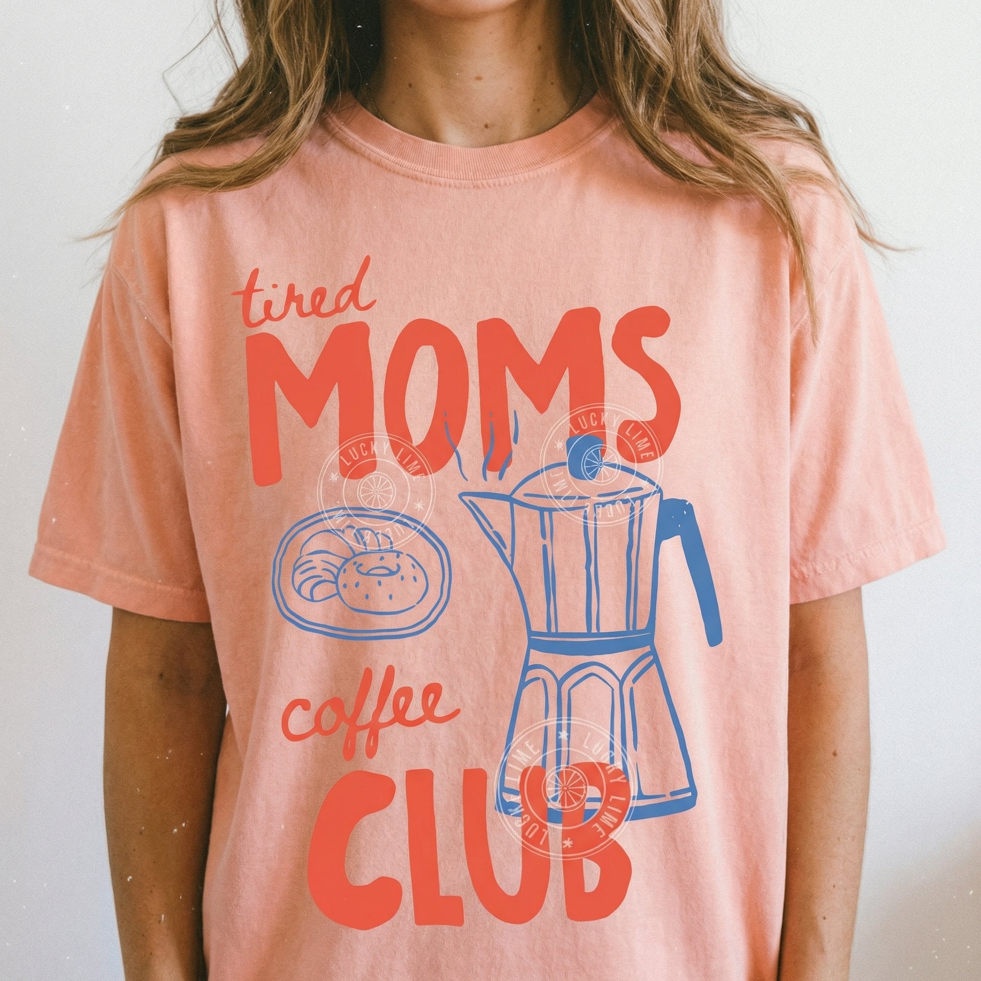 Tired Moms Coffee Club T-Shirt – Trendy Mama Coffee Lover Tee