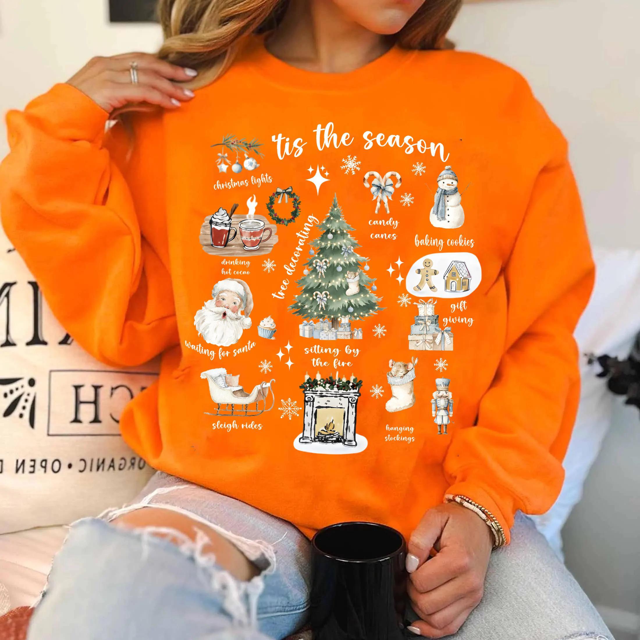 Tis the Season Christmas Shirt – Retro Holiday Tree & Santa Graphic, Festive Women’s Christmas Tee