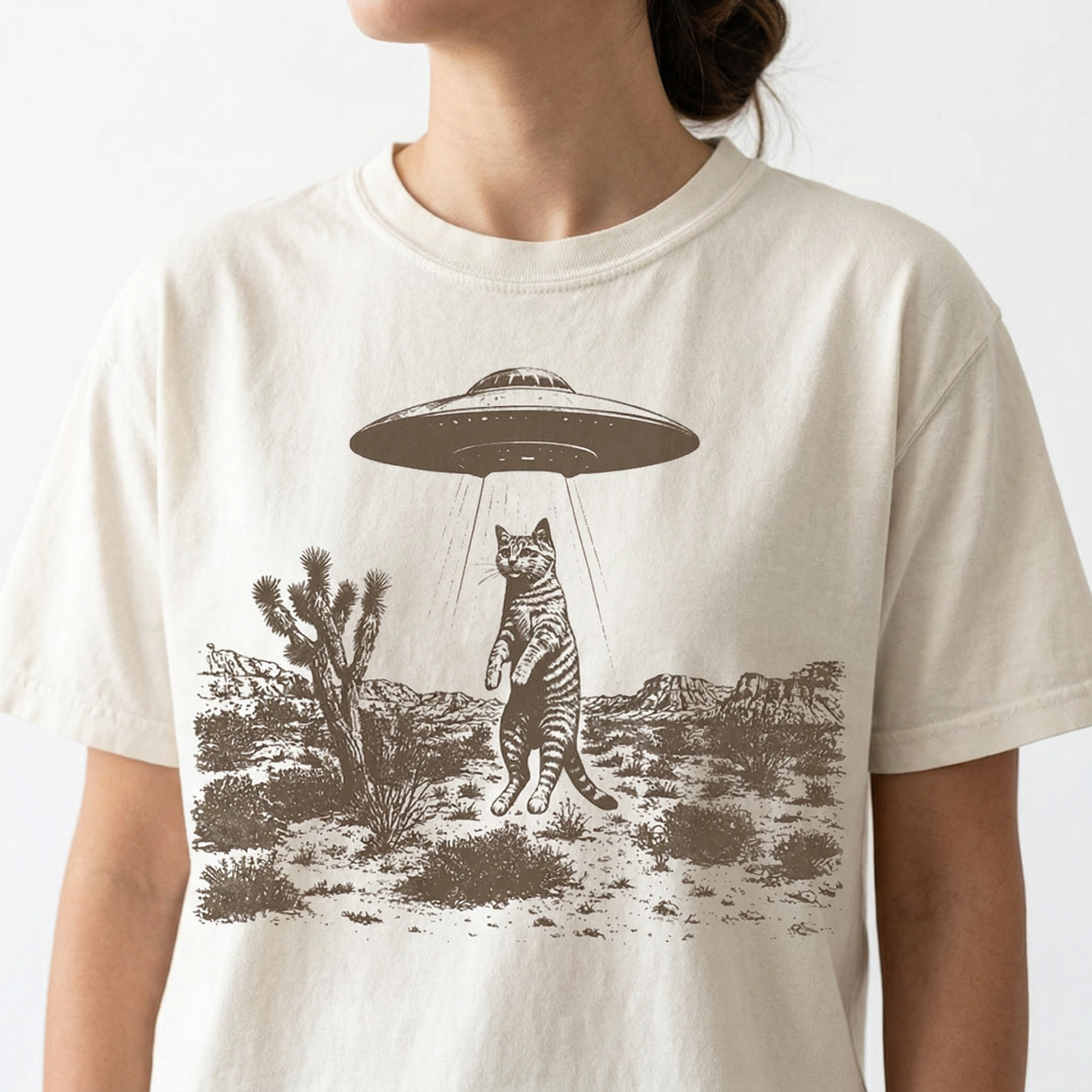 UFO Cat Western T-Shirt – Vintage Alien Space Graphic Tee