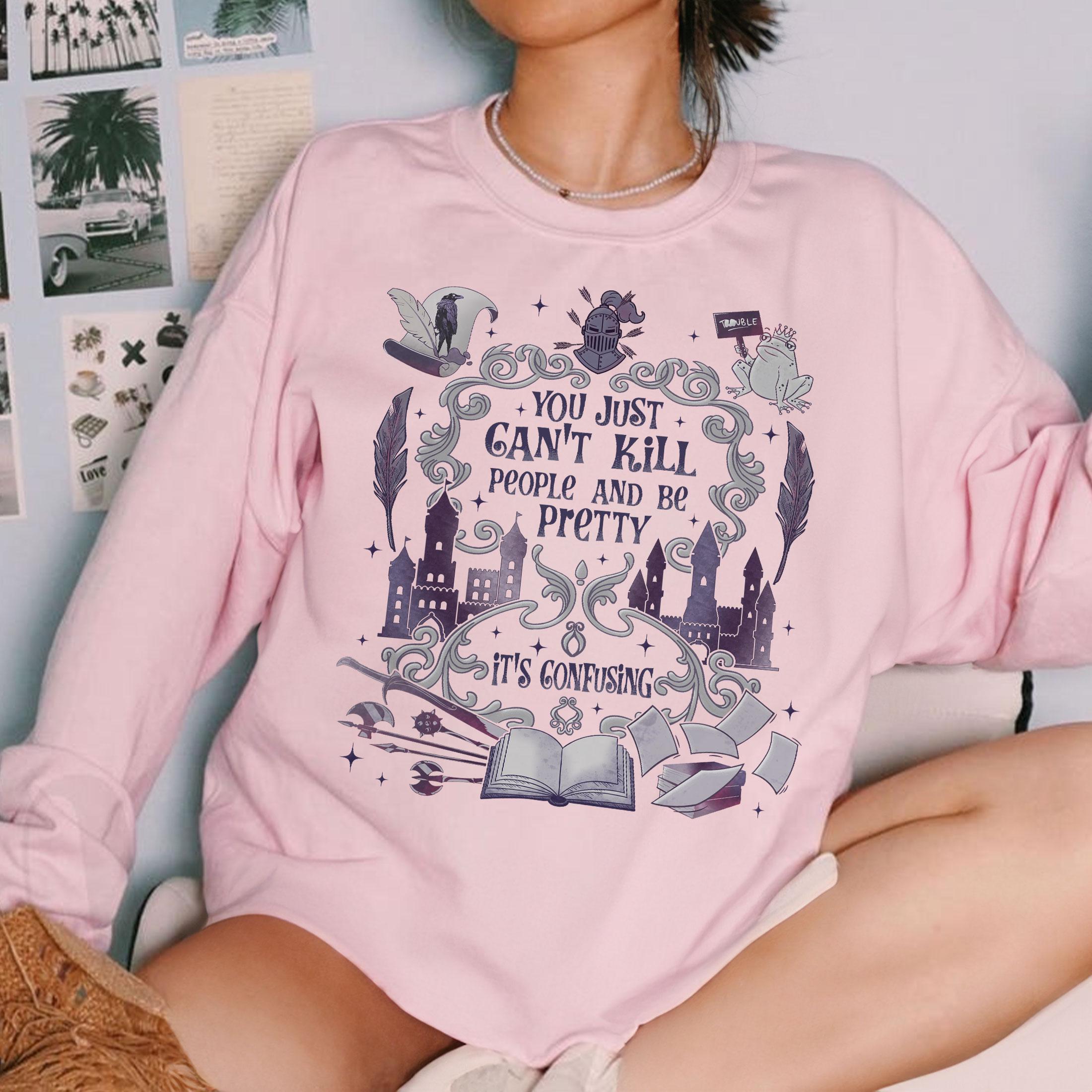 Villain Lover T-Shirt – Assistant Wanted Fantasy Reader Graphic Tee