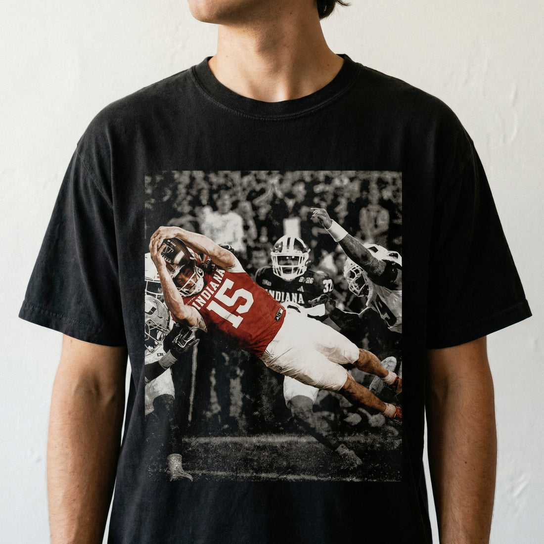 Vintage 90s Football Mendoza Graphic T-Shirt – Retro Sports Style Tee
