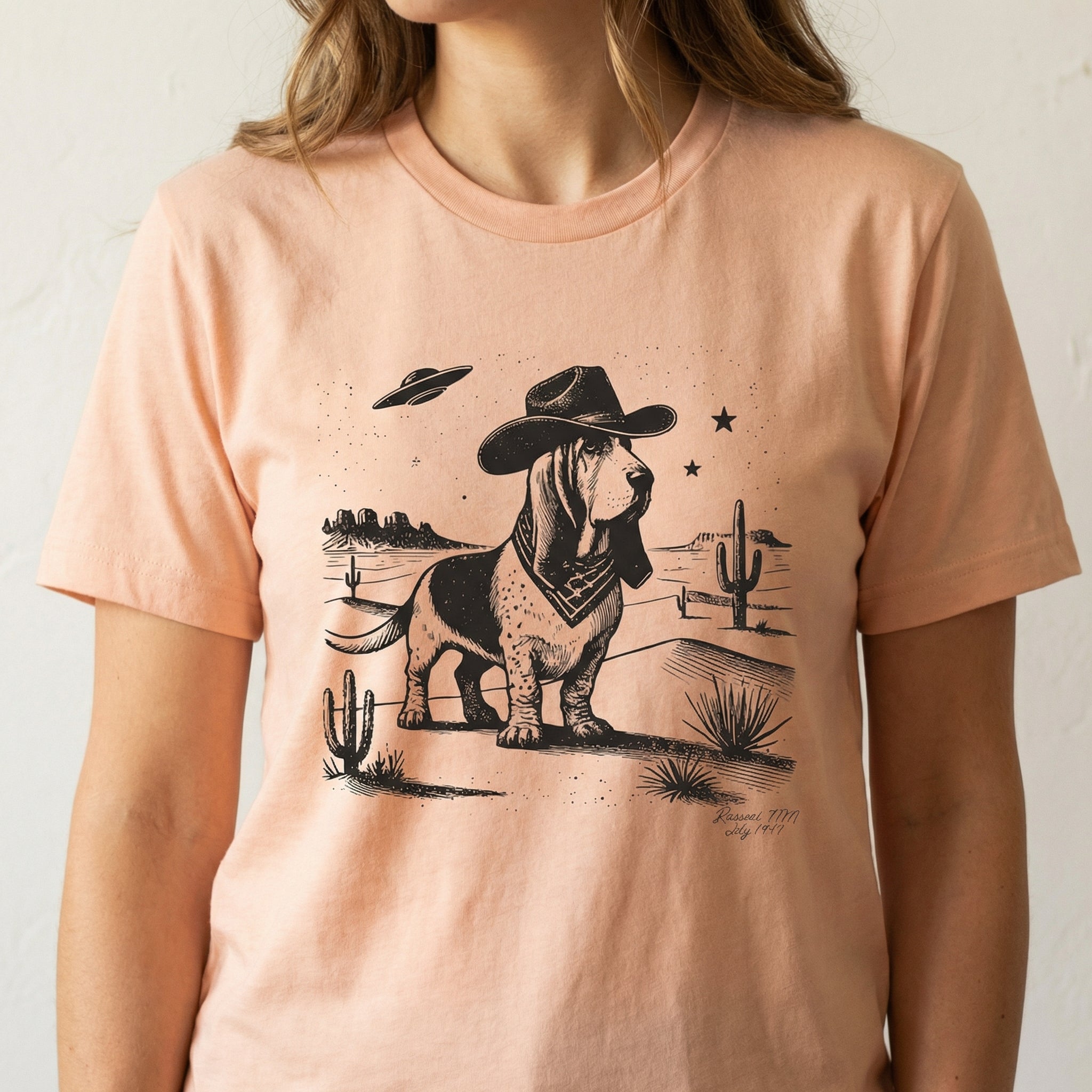 Vintage Basset Hound UFO Western T-Shirt – Retro Cowboy Dog Graphic Tee