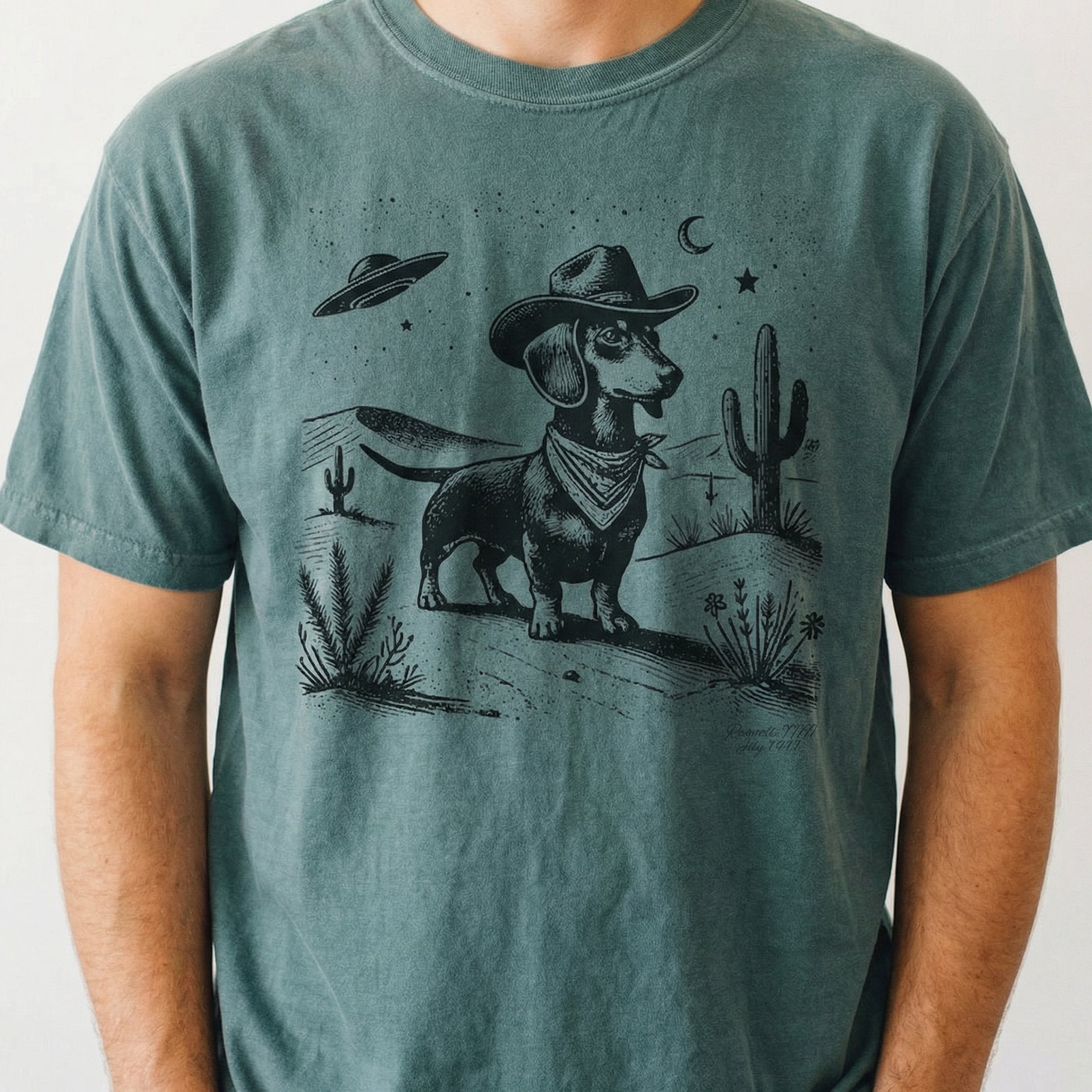 Vintage Dachshund UFO Western T-Shirt – Retro Cowboy Doxie Dog Graphic Tee