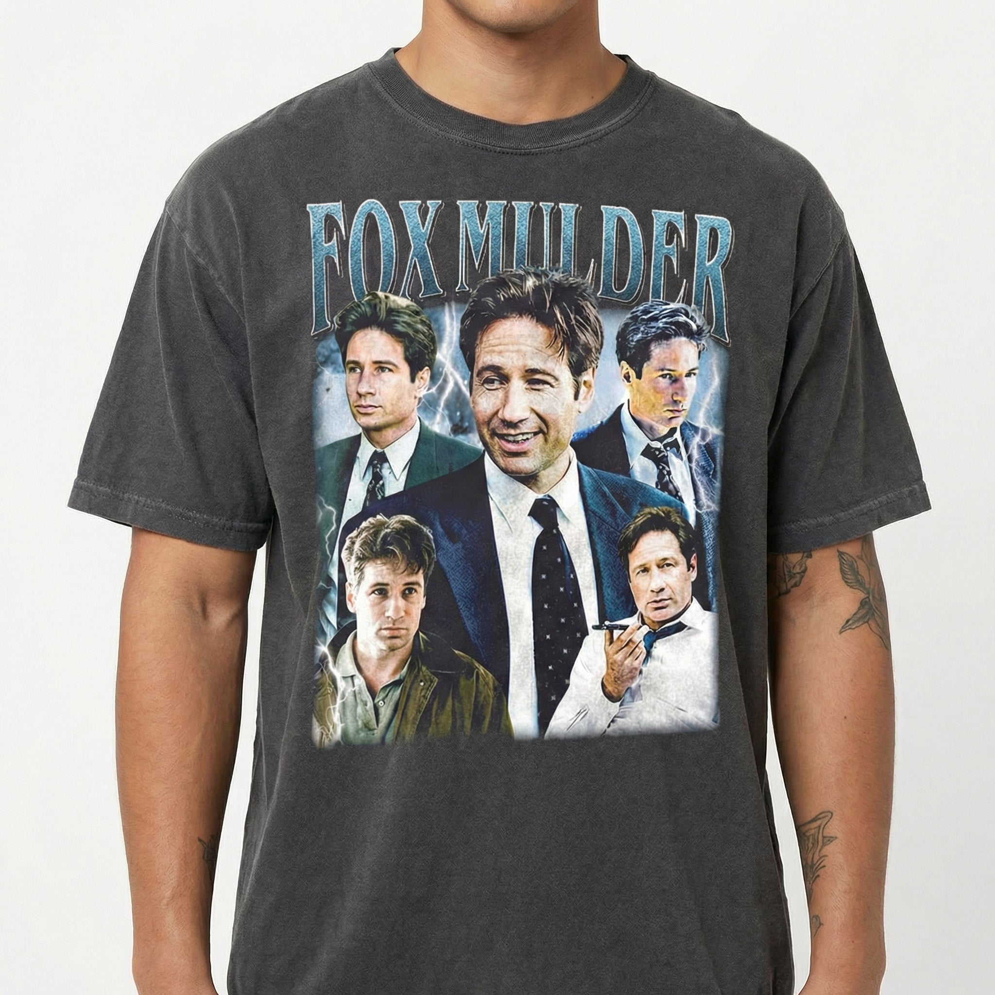 Vintage Fox Mulder Paranormal Investigator Graphic T-Shirt – Retro David Duchovny Alien Sci-Fi Tee