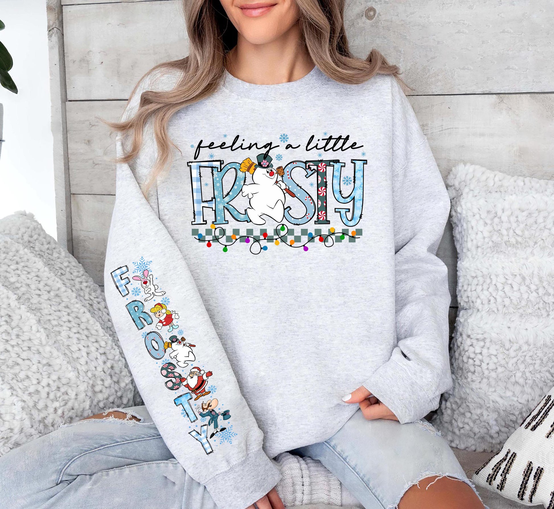 Vintage Frosty the Snowman Sweatshirt Retro Christmas Snowman Shirt Cute Holiday Crewneck Pullover