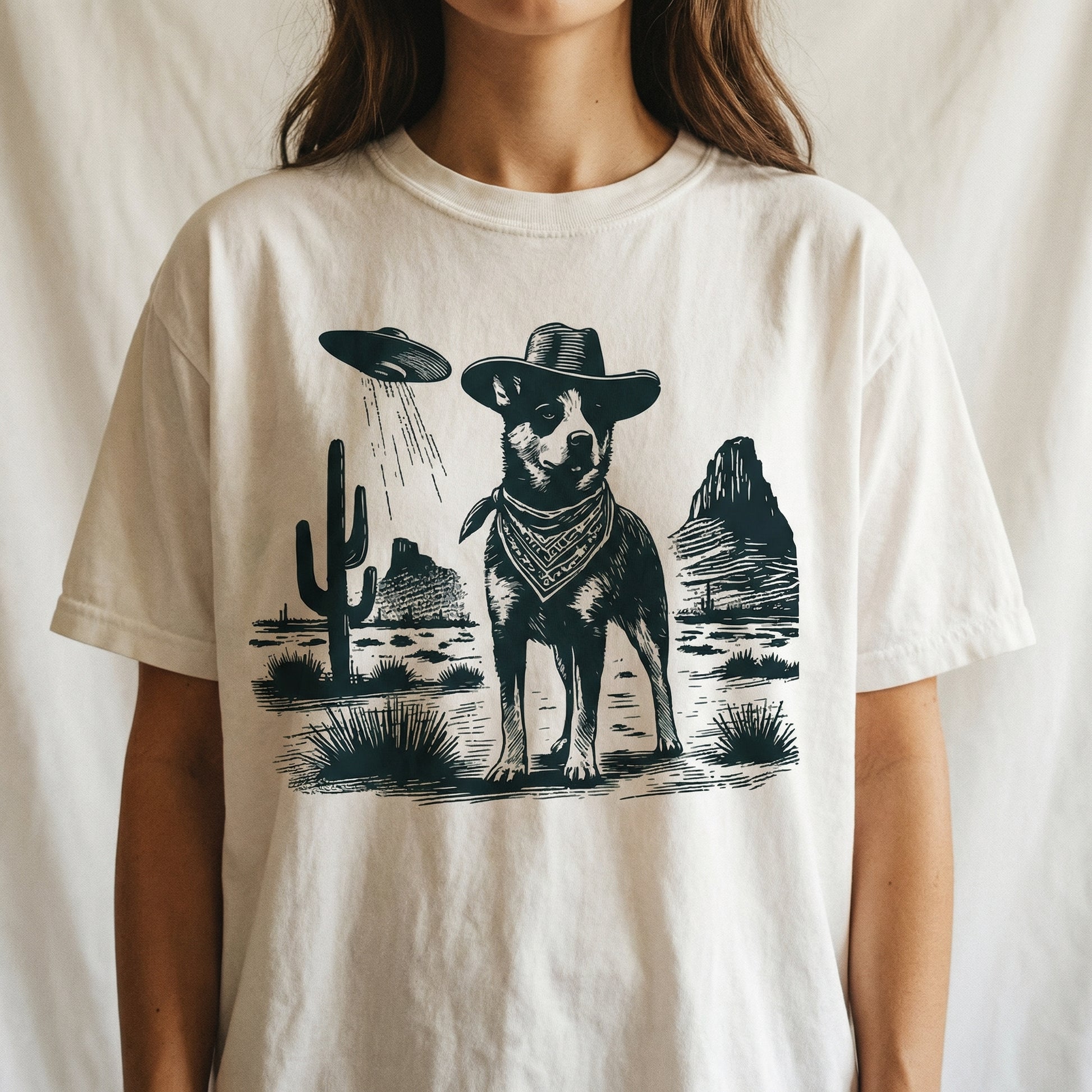 Vintage Heeler UFO T-Shirt - Western Cowboy Australian Cattle Dog Graphic Tee - Retro Alien Dog Gift