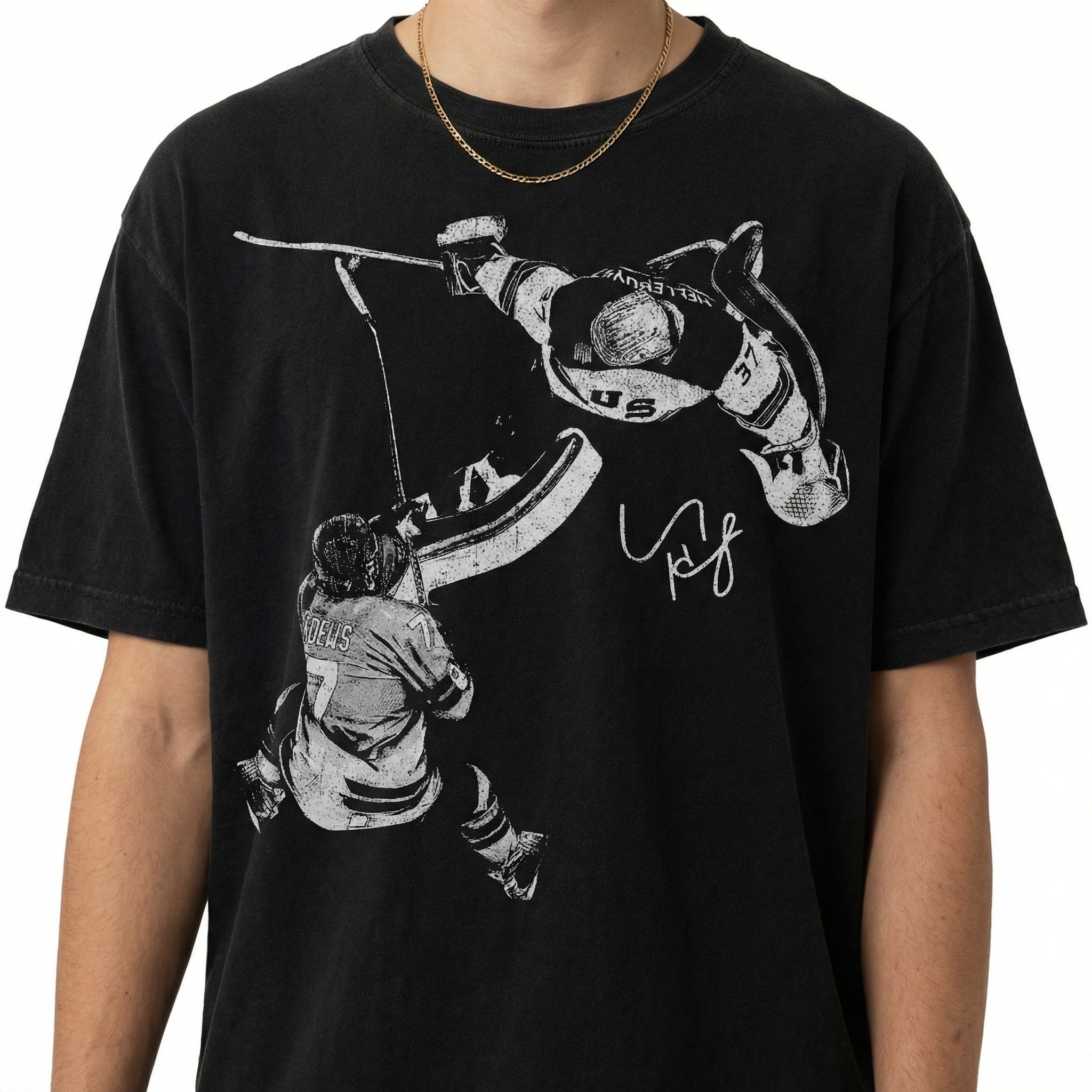 Vintage Hellebuyck Hockey Goalie Graphic T-Shirt – Retro Sports Fan Unisex Tee