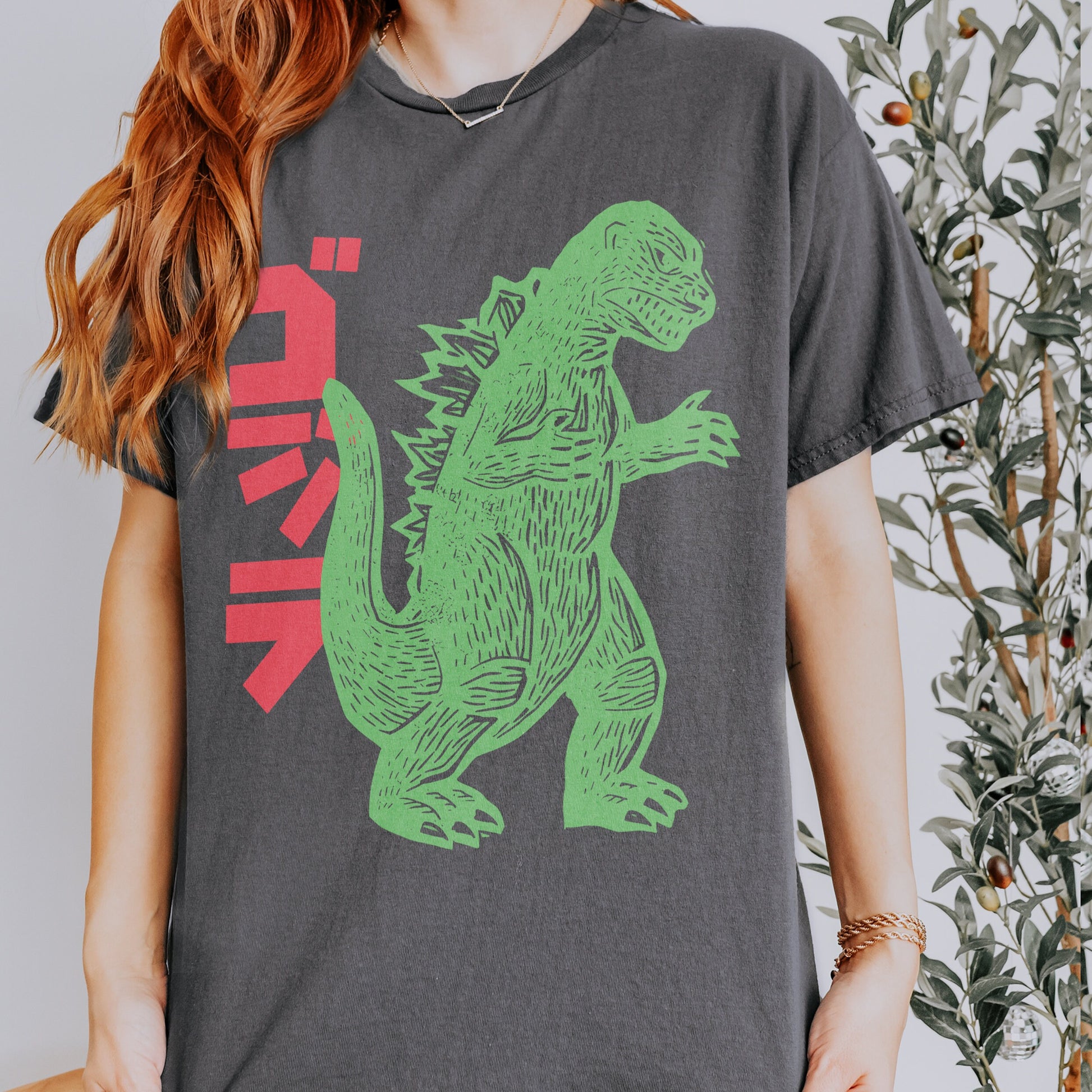 Vintage Japanese Godzilla T-Shirt – Retro Monster Movie Art Graphic Tee