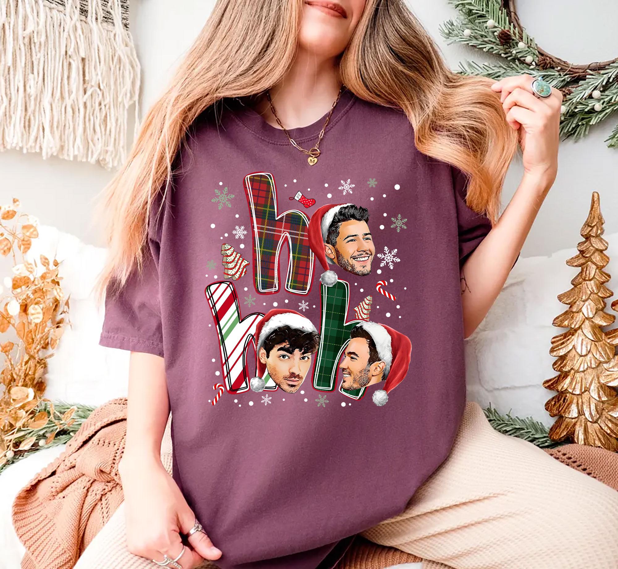 Vintage Jonas Brothers Christmas Sweatshirt – 20th Anniversary Fan Tour Graphic Pullover