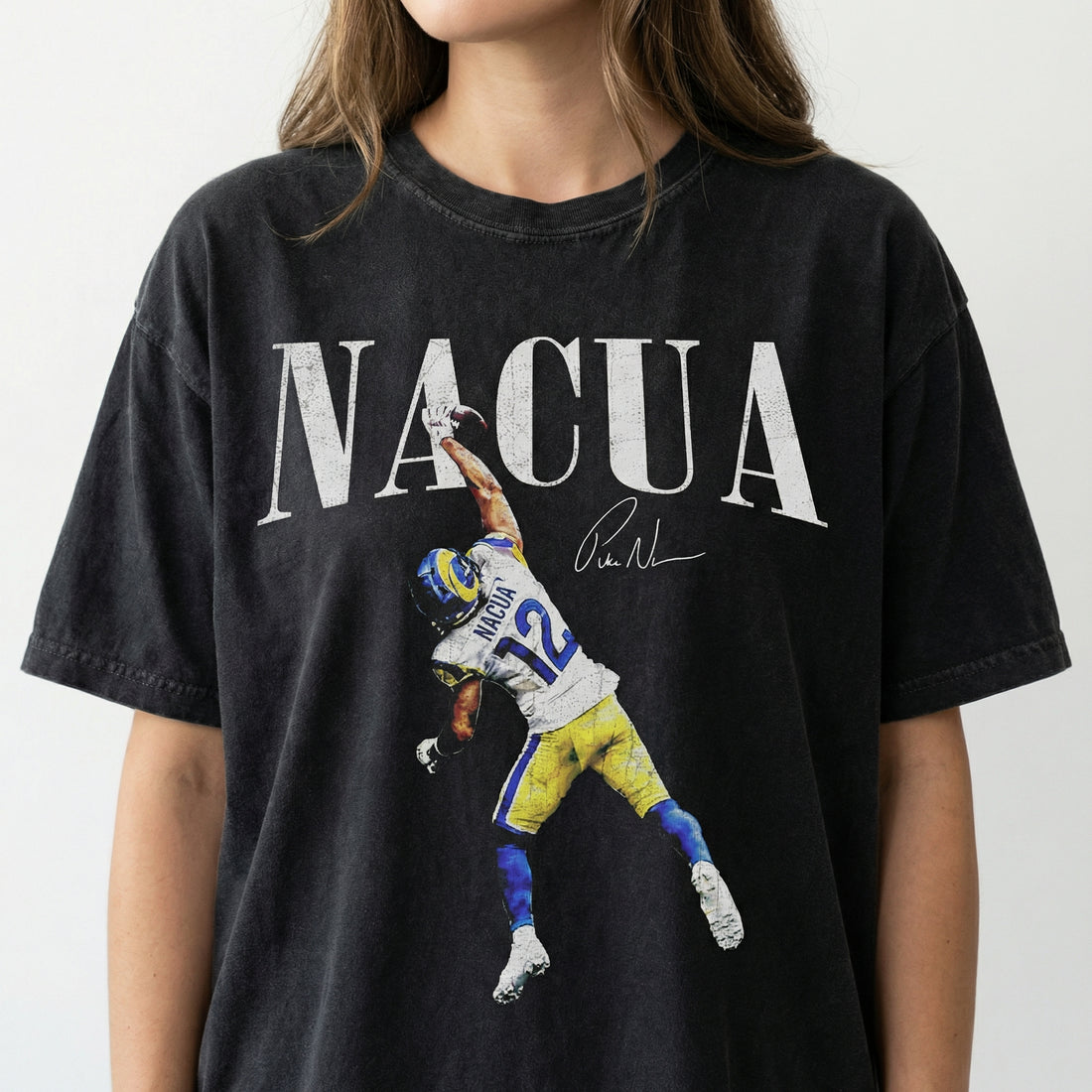Vintage Nacua  90s Football Graphic T-Shirt – Retro Game Day Fan Style Tee