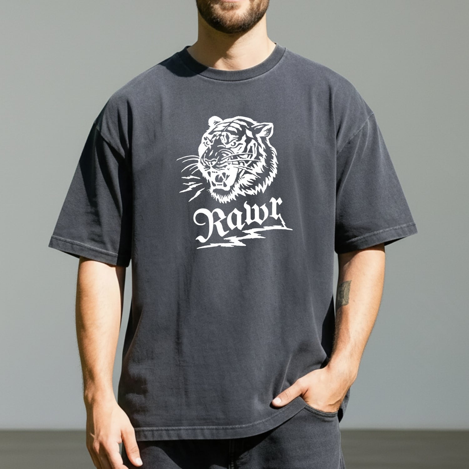 Vintage Rawr Roaring Tiger T-Shirt - Retro 90s Grunge Wild Animal Graphic Tee