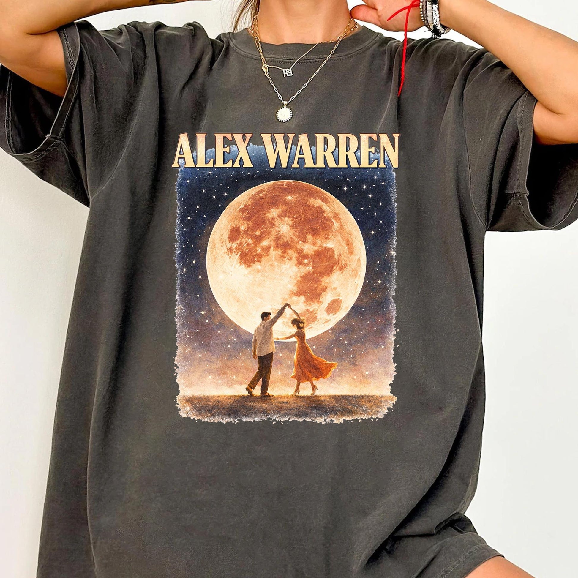 Vintage Retro 90s Graphic T-Shirt – Classic Alex Warren Aesthetic Tee