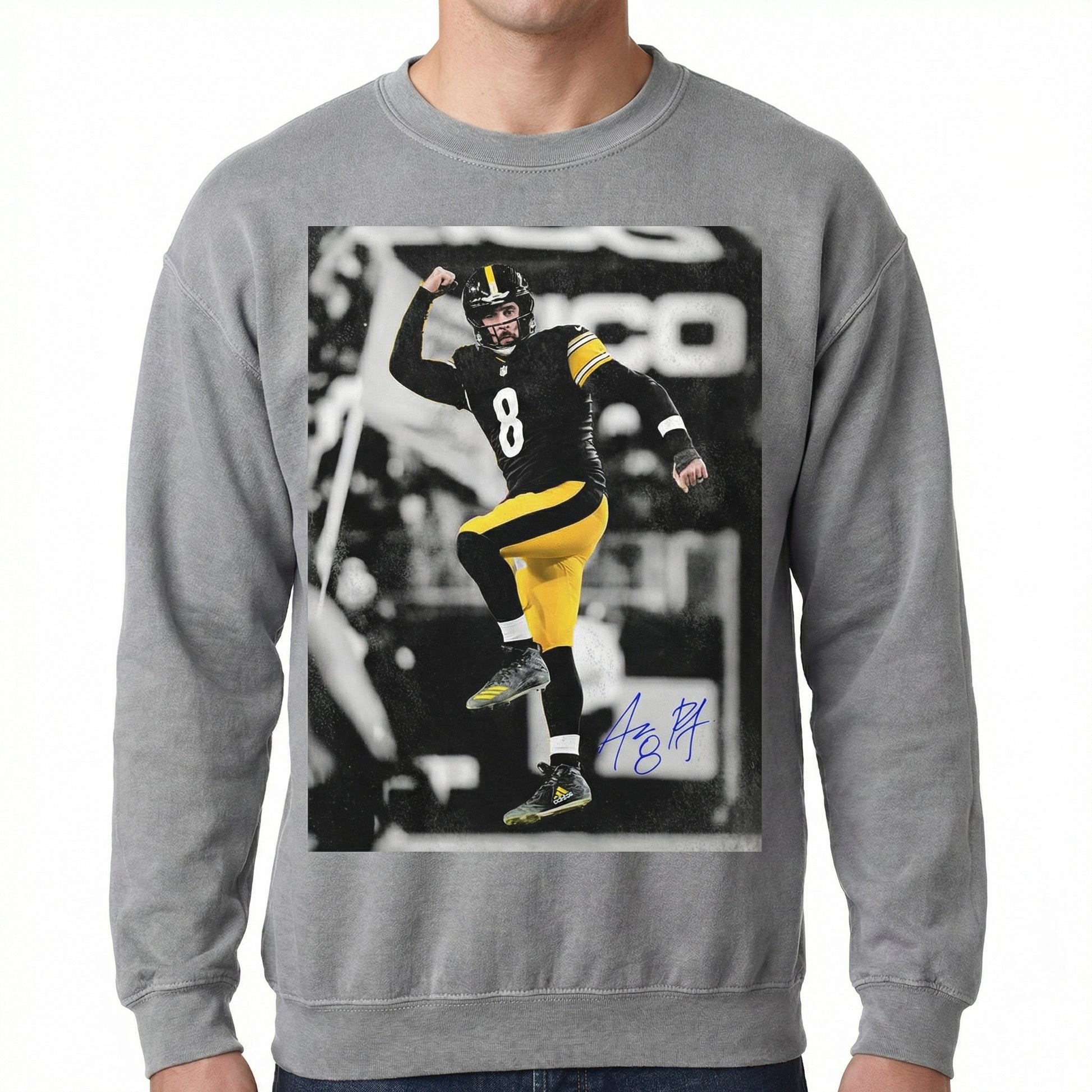 Vintage Rodgers 90s Football Graphic T-Shirt - Game Day Bootleg Style Tee