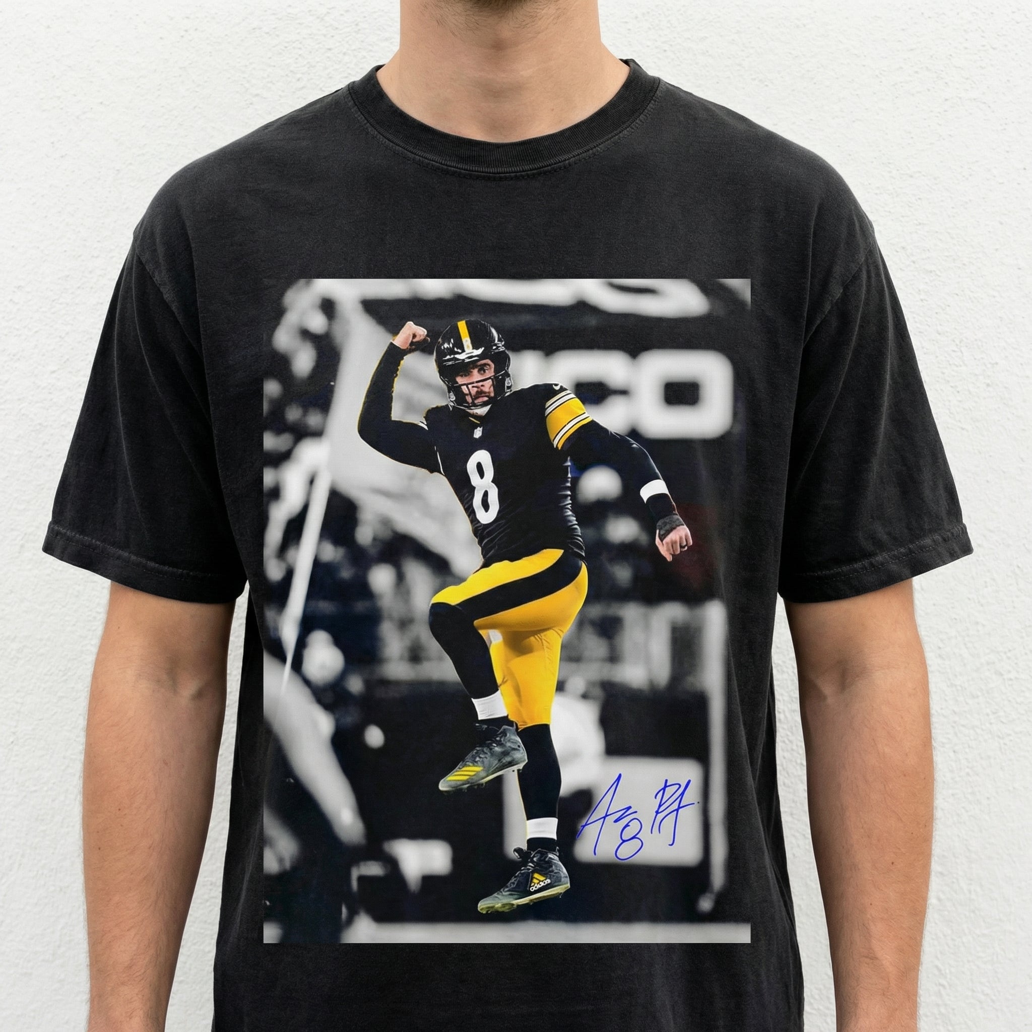 Vintage Rodgers 90s Football Graphic T-Shirt - Game Day Bootleg Style Tee
