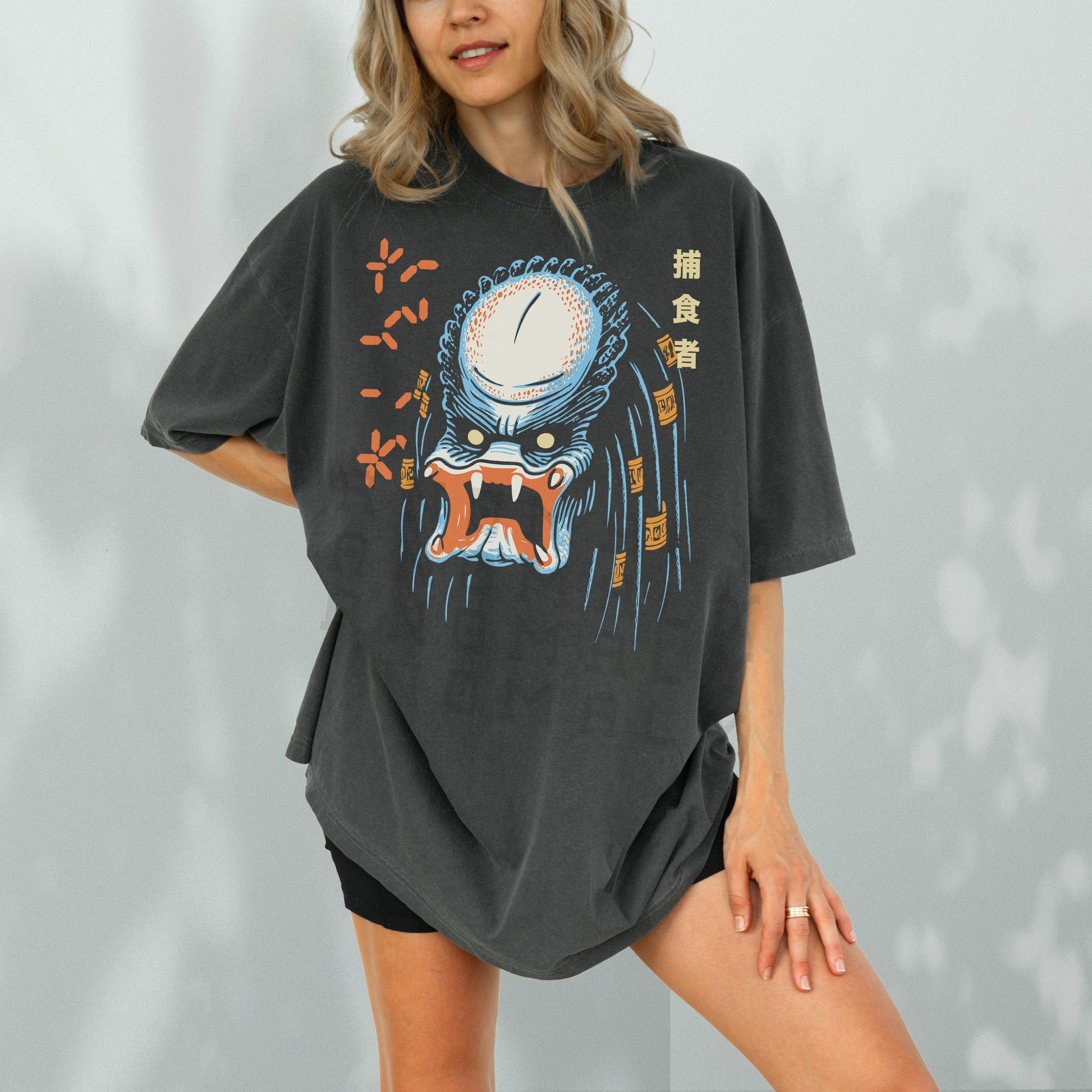 Vintage Sci-Fi Movie Graphic Tee – Japanese Anime Style 80s Alien Monster T-Shirt