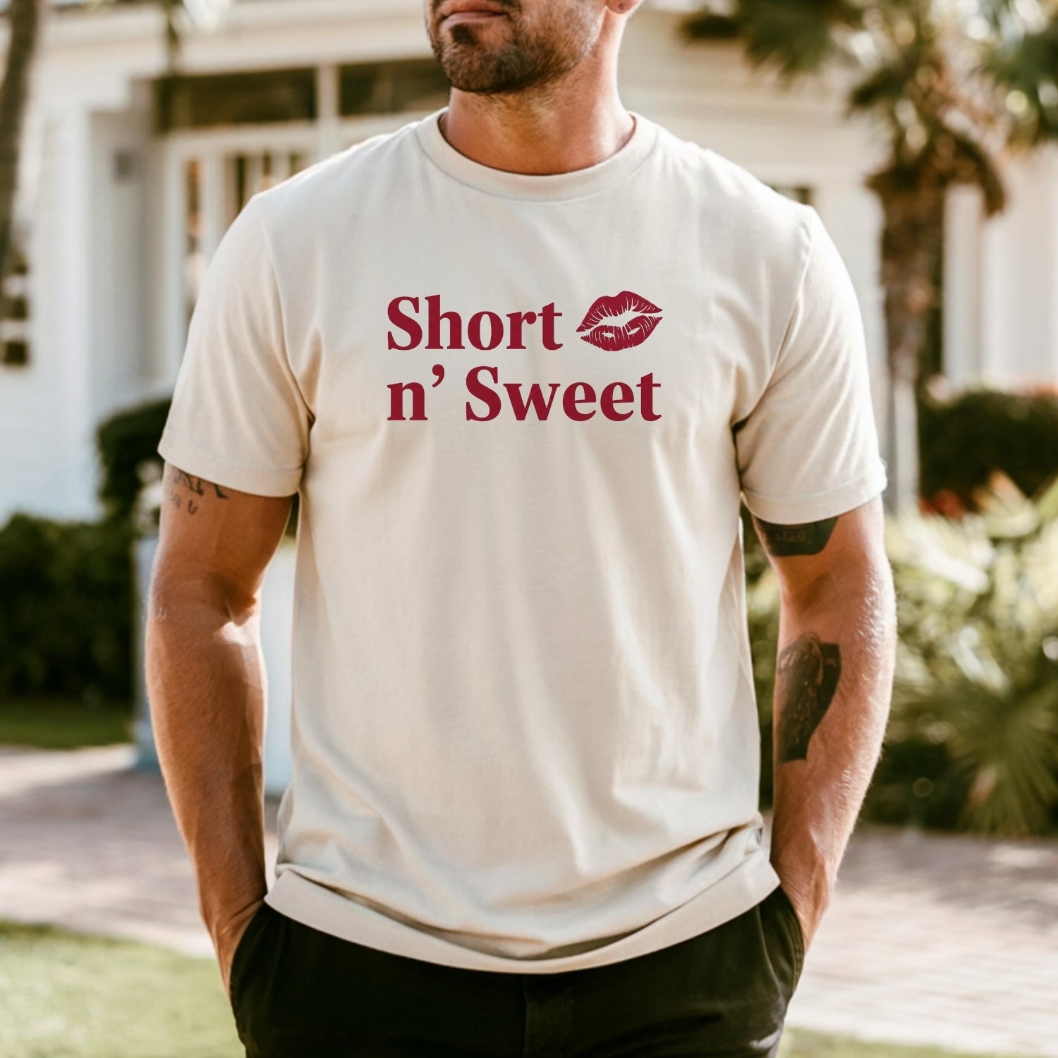 Vintage Style Shoulder Kiss Tee Cute Retro Graphic T-Shirt for Women