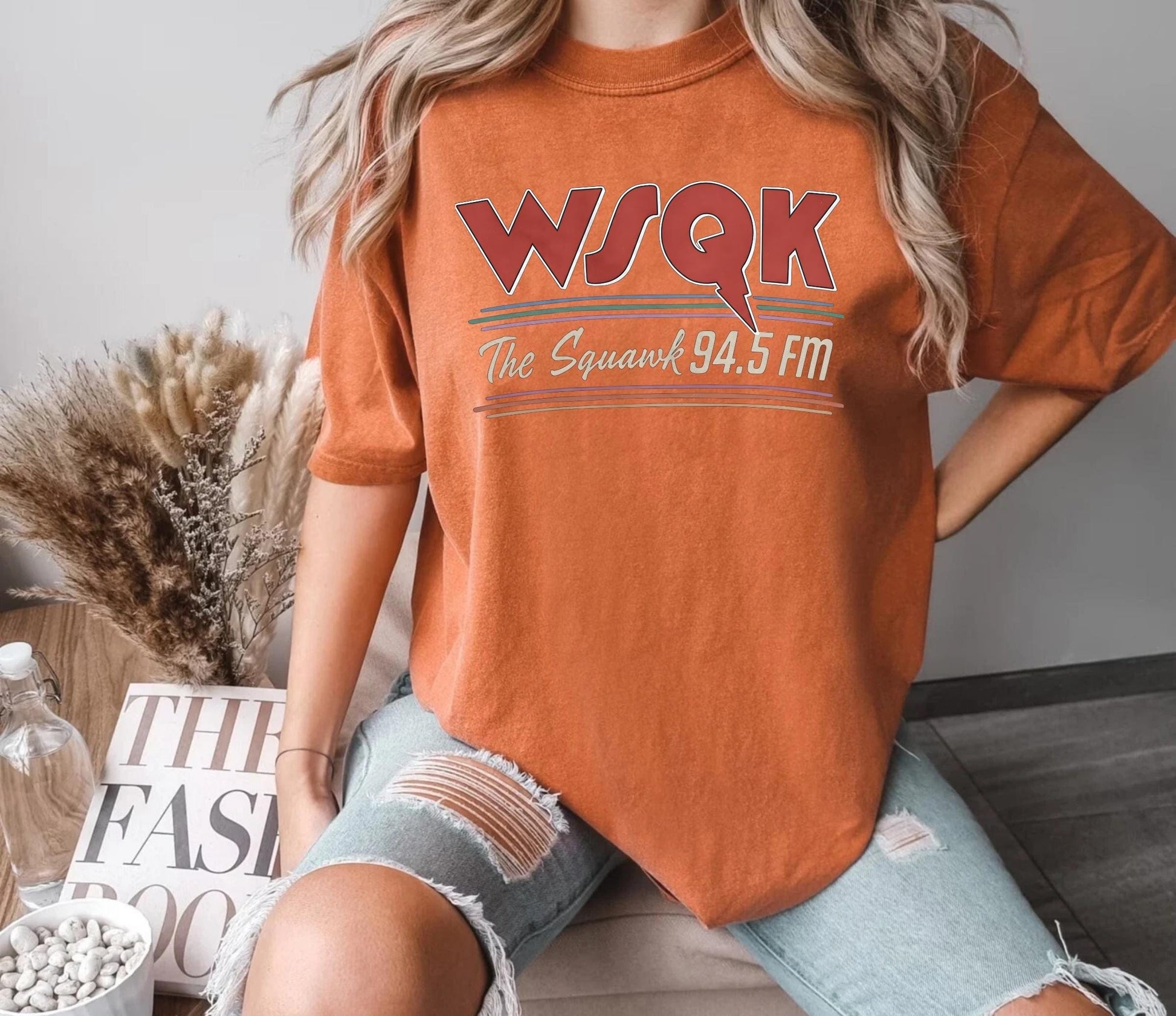 WSQK The Squawk Graphic Shirt – Retro 80s Sci-Fi Radio Style Tee