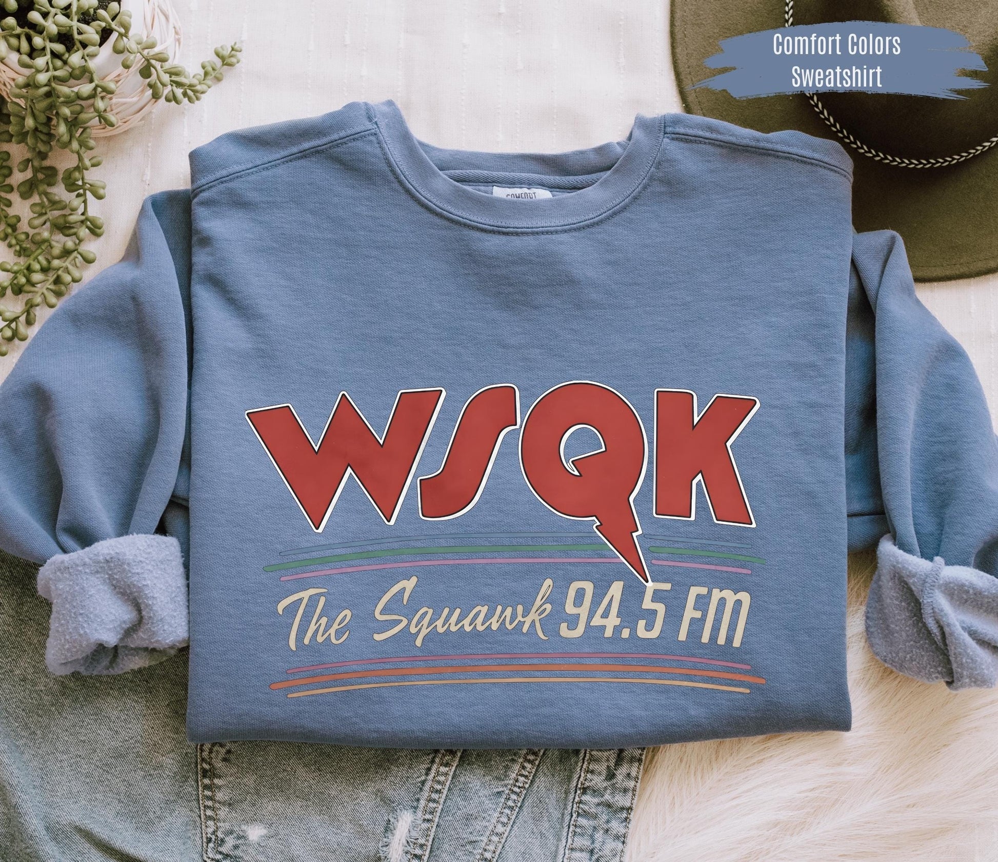 WSQK The Squawk Graphic Shirt – Retro 80s Sci-Fi Radio Style Tee