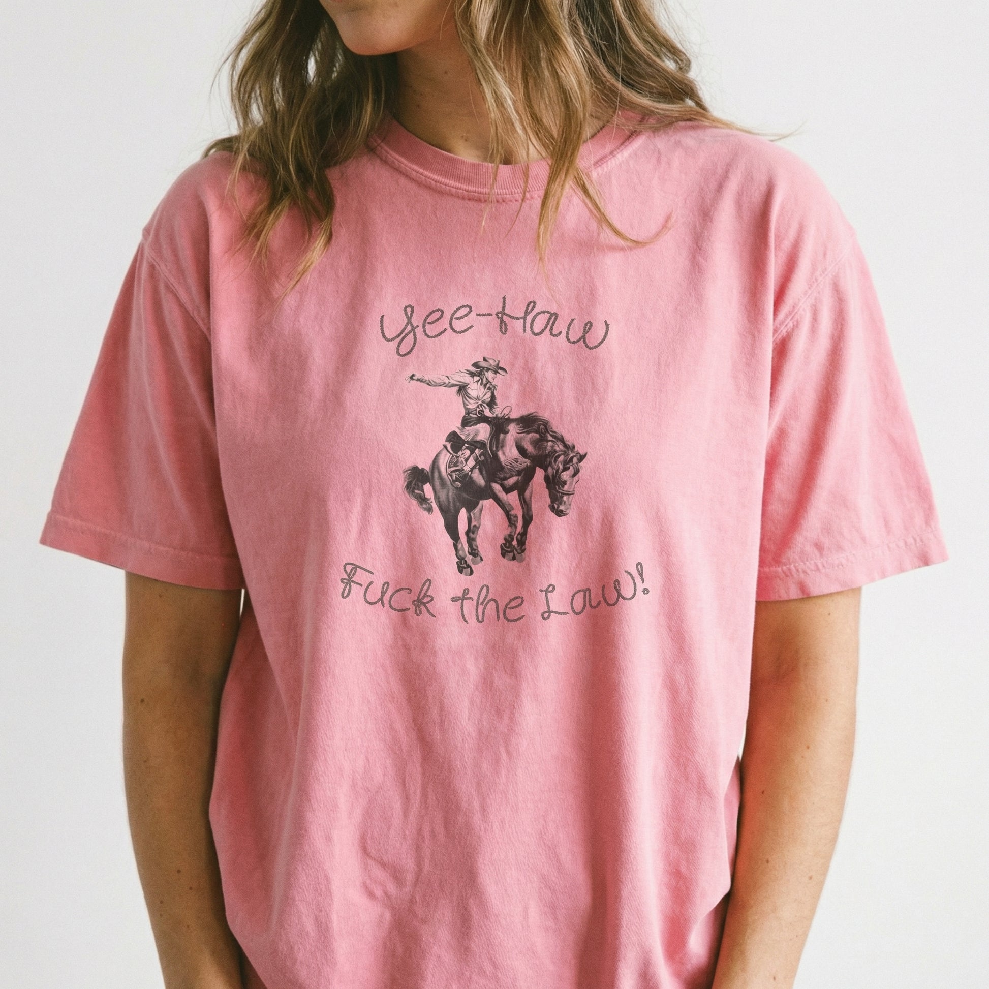 Yee Haw Outlaw Graphic T-Shirt – Funny Western Cowgirl Tee – Retro Rodeo Shirt