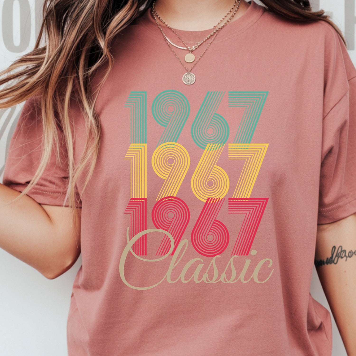 Vintage 1967 Classic T-Shirt – Retro Birthday Shirt, Vintage 1959 Gift for Men and Women 