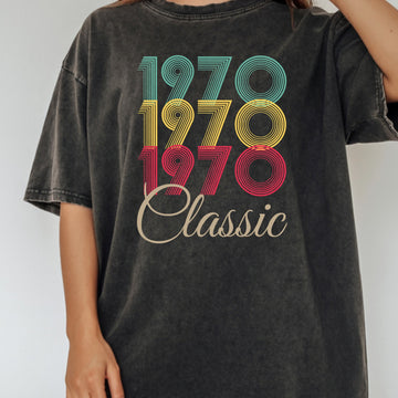 Vintage 1970 Classic T-Shirt – Retro Birthday Shirt, Vintage 1959 Gift for Men and Women 