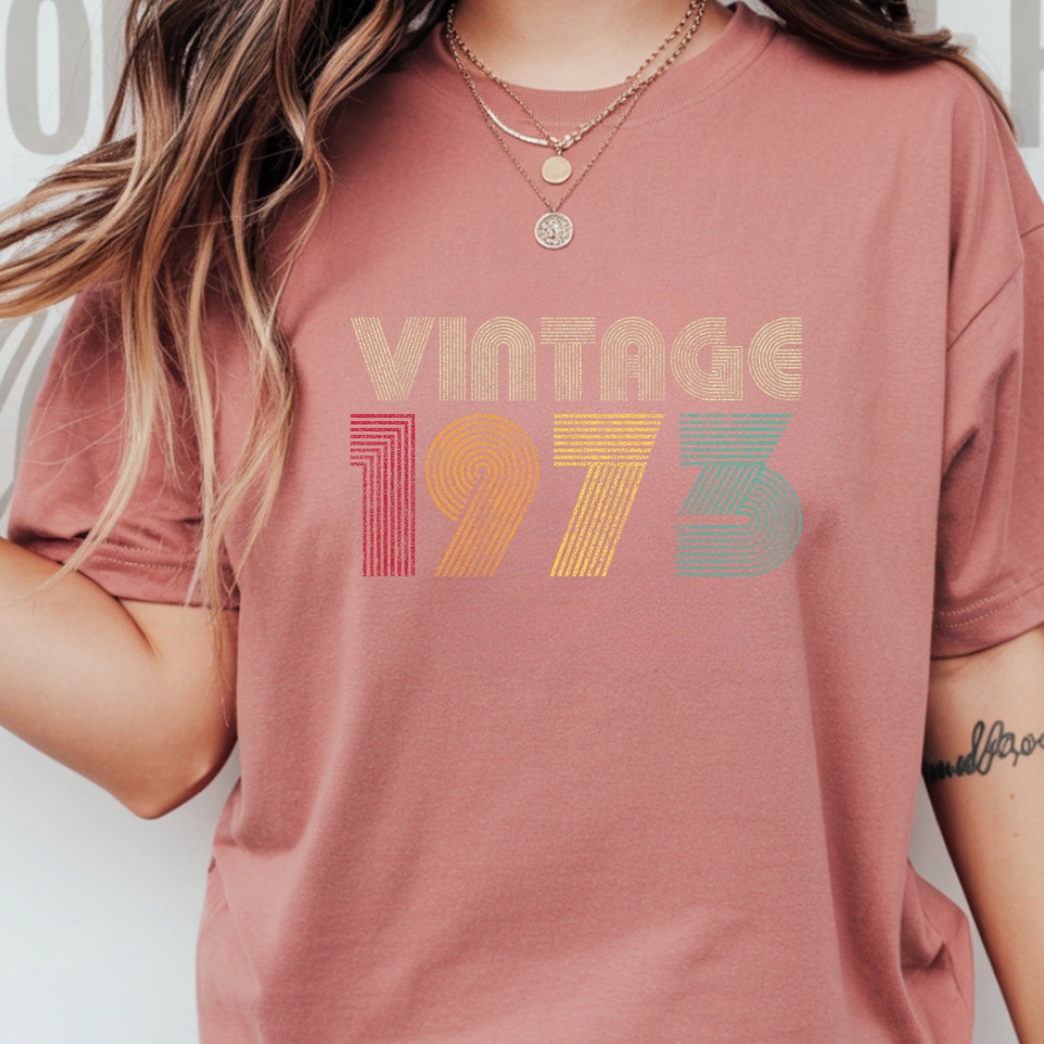 Vintage 1973 T-Shirt – Retro 1980 Birthday Shirt, Classic 80s Style Gift Tee 