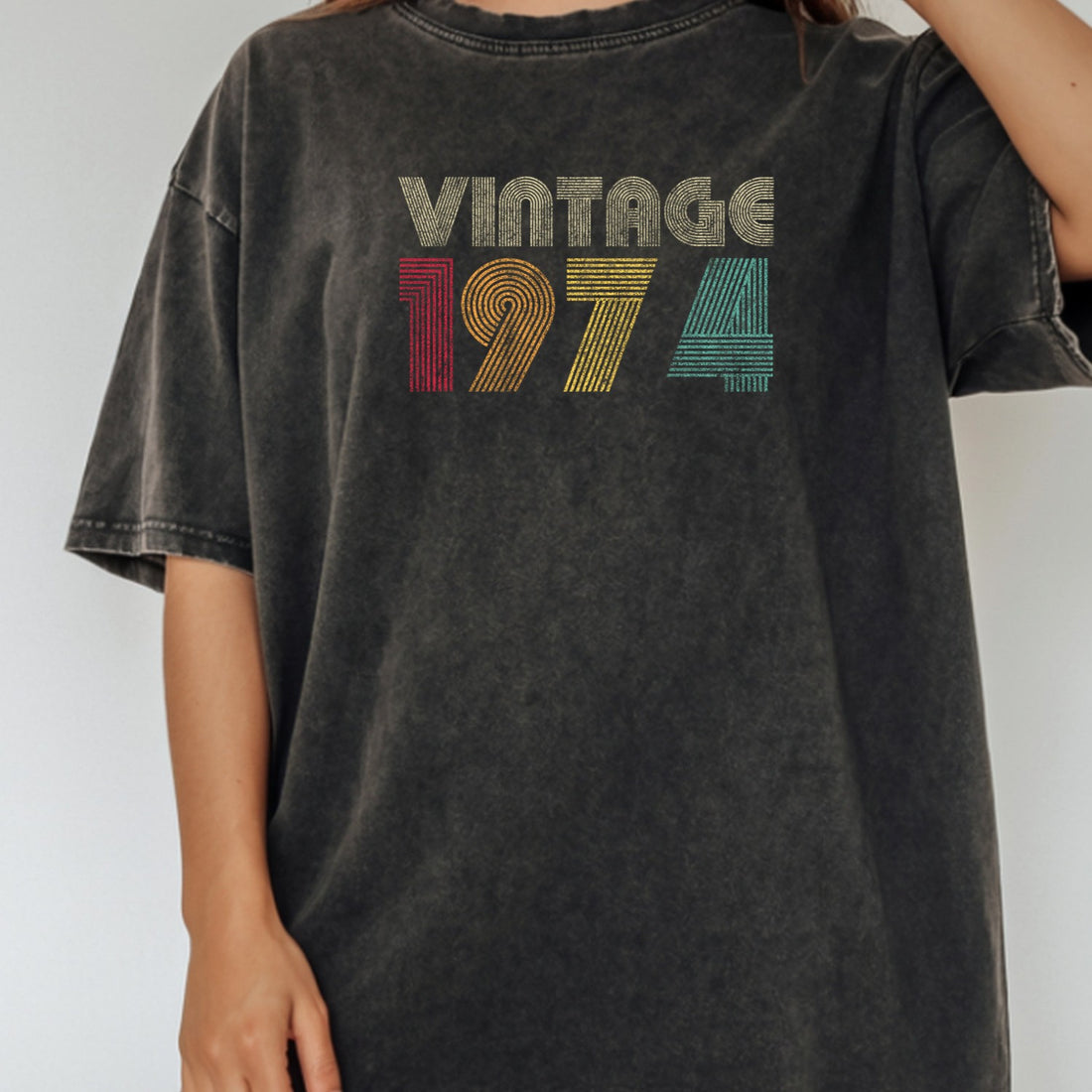 Vintage 1974 T-Shirt – Retro 1980 Birthday Shirt, Classic 80s Style Gift Tee 