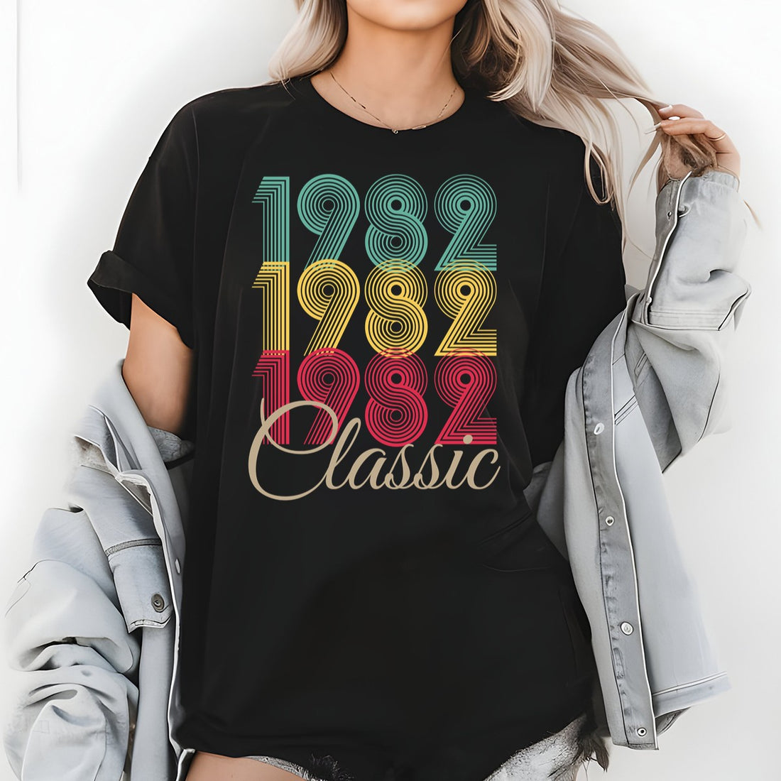 Vintage 1982 Classic T-Shirt – Retro Birthday Shirt, Vintage 1959 Gift for Men and Women 