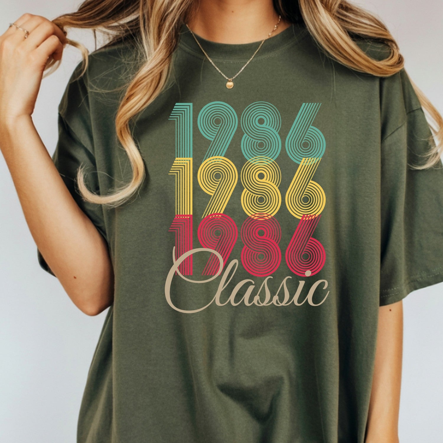Vintage 1986 Classic T-Shirt – Retro Birthday Shirt, Vintage 1959 Gift for Men and Women 