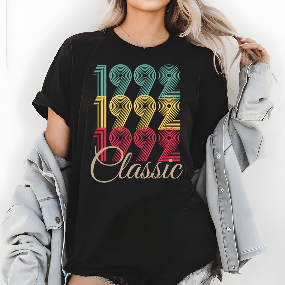 Vintage 1992 Classic T-Shirt – Retro Birthday Shirt, Vintage 1959 Gift for Men and Women 