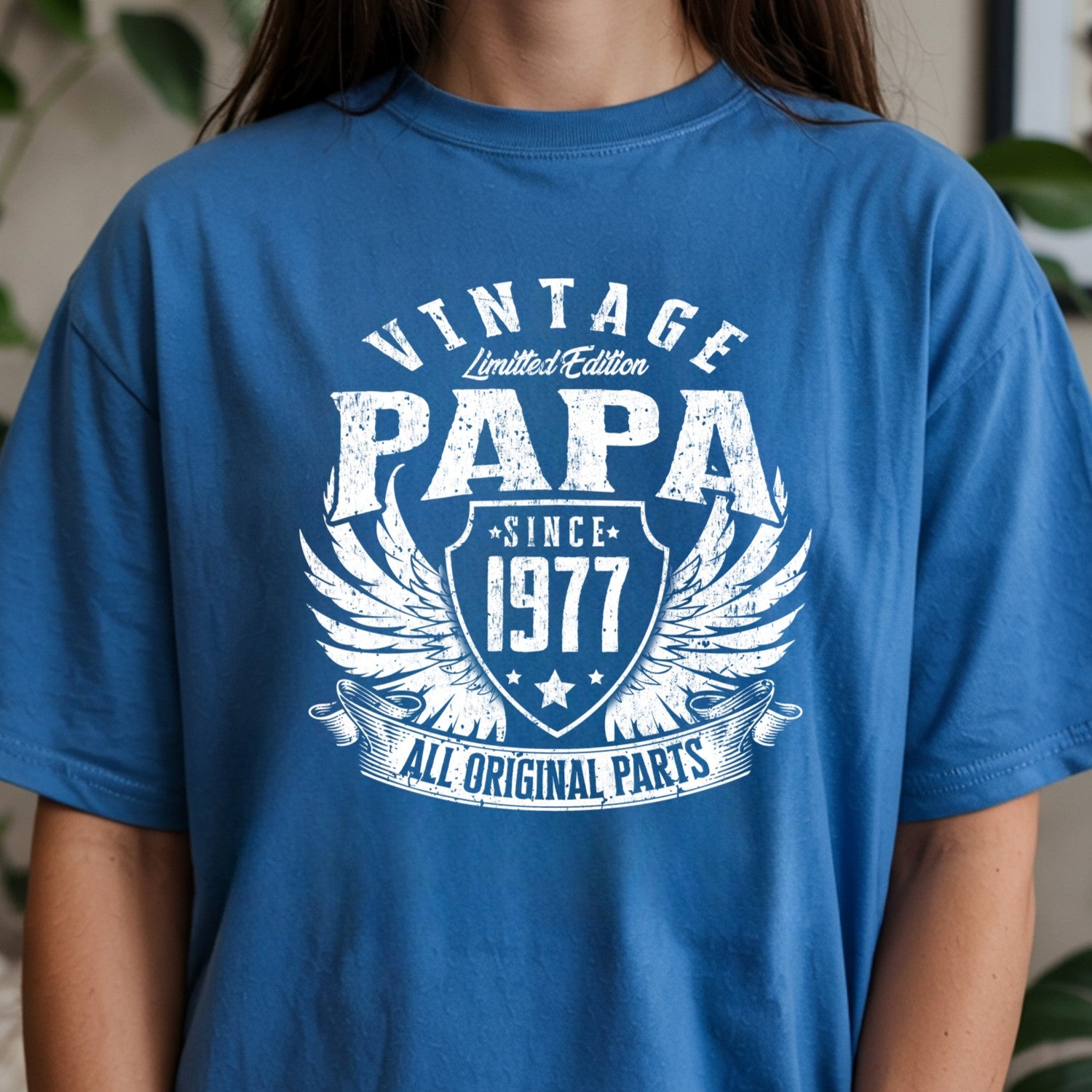 Vintage Papa 1977 T-Shirt - All Original Parts Retro Birthday Shirt for Dad Grandpa 
